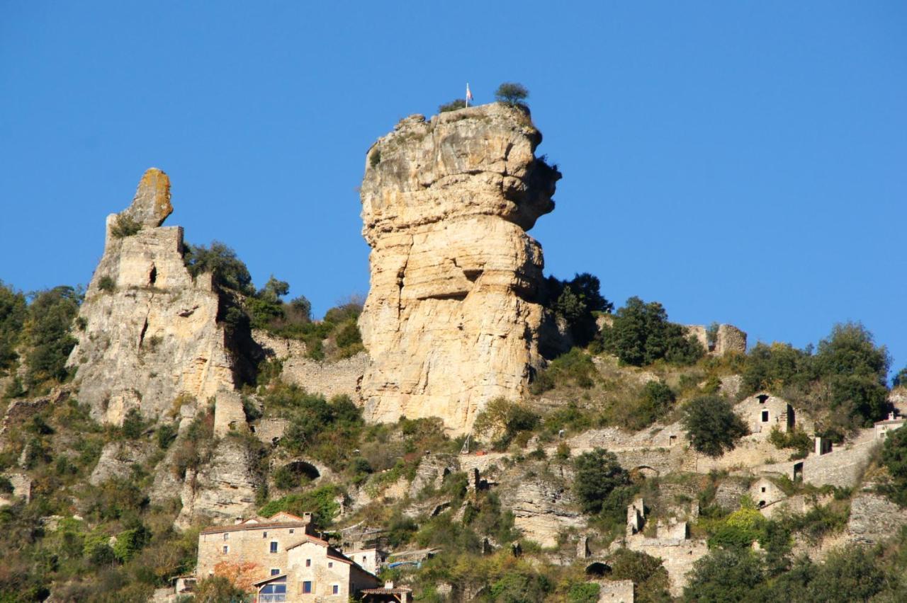 Maison Pittoresque A Mostuejouls Avec Vue Sur La Montagne Dış mekan fotoğraf